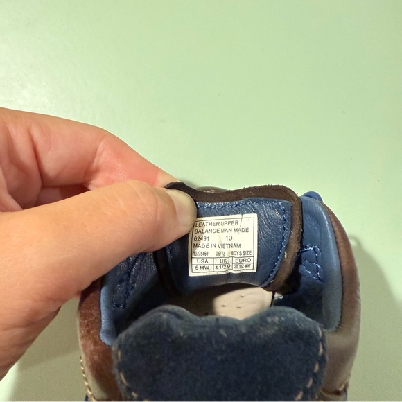 Clarks First Shoes- 5MW - Picture 8 of 8